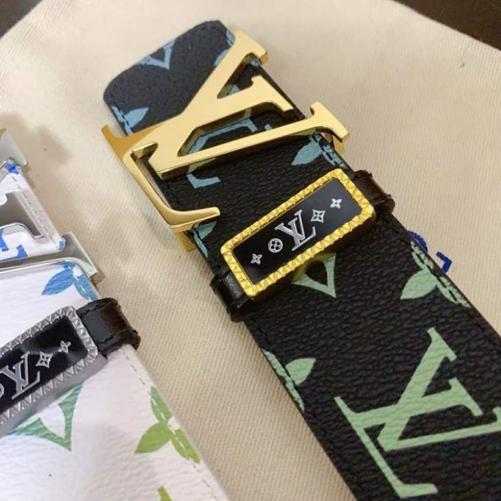 Picture of Louis Vuitton Belts _SKUfw198286448fw